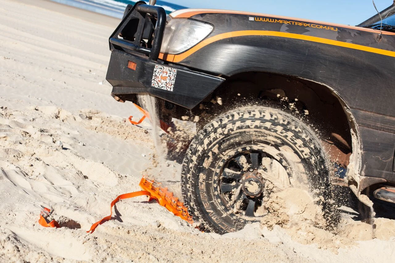 Maxtrax MKII Safety Orange™ 10 Maxtrax MKII Safety Orange™ - Image 8