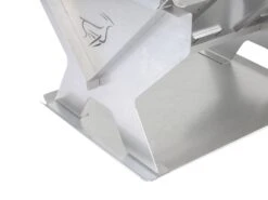 Front Runner Box Braai/BBQ Grill -Outdoor Off Road Gear Shop bbq3 74b0aec1 79c4 4dfe 9606 e03d93560e0a