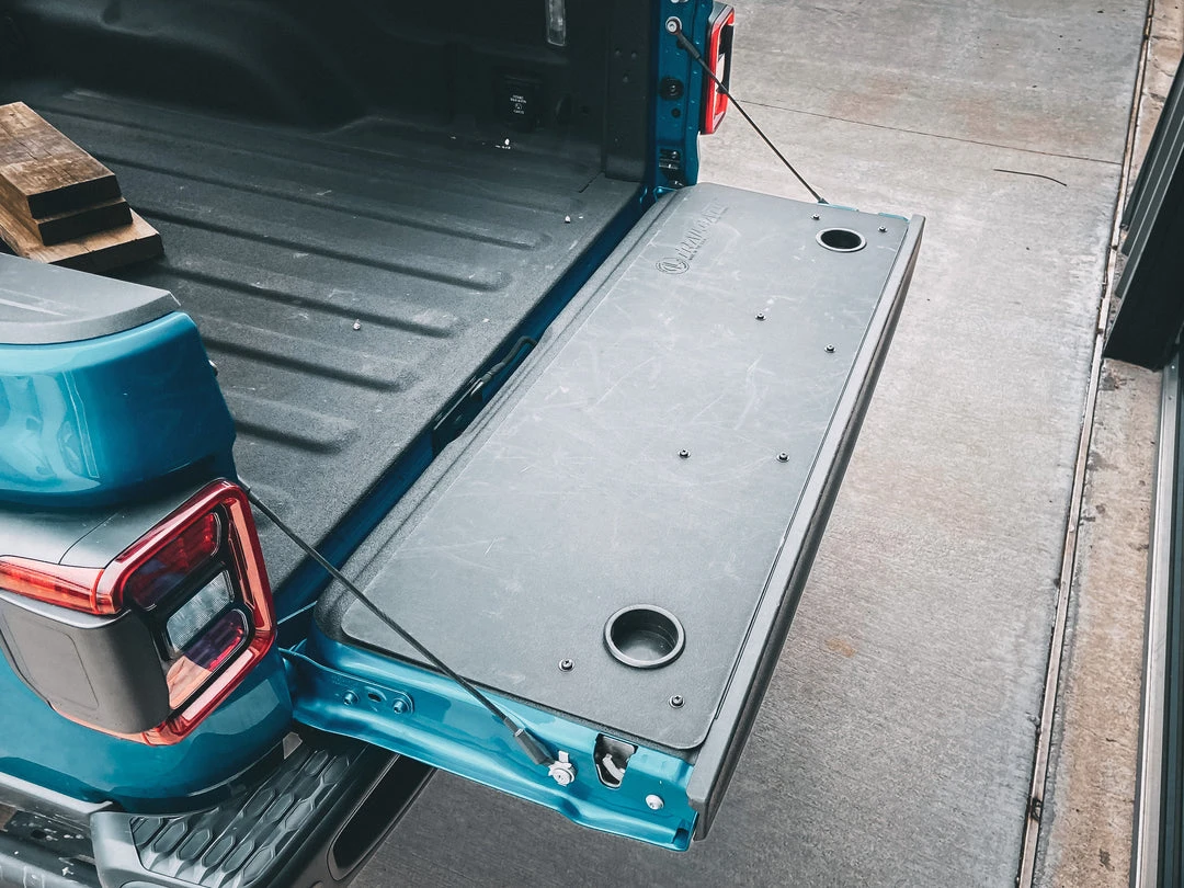 AL Offroad Gladiator Trailgate Panel 3 AL Offroad Gladiator Trailgate Panel