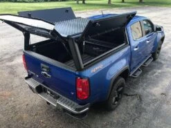 Alu-Cab Chevy Colorado 5' Bed Canopy 2015+ -Outdoor Off Road Gear Shop img 1079